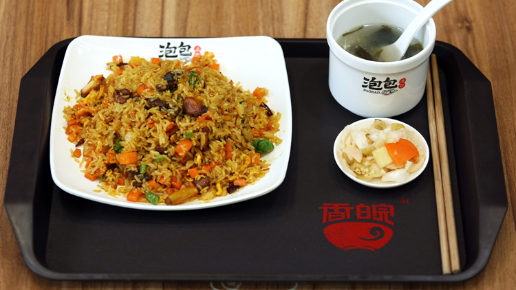 香皖胖叔鍋貼-臘腸炒飯套餐